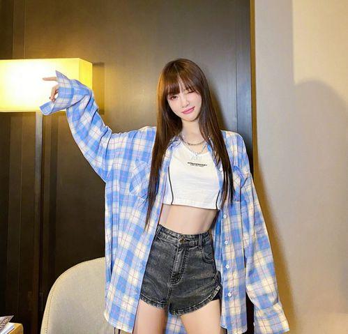 美女天天吃瓜图片视频在线观看,美女瓜界新宠，在线观看瓜趣无限