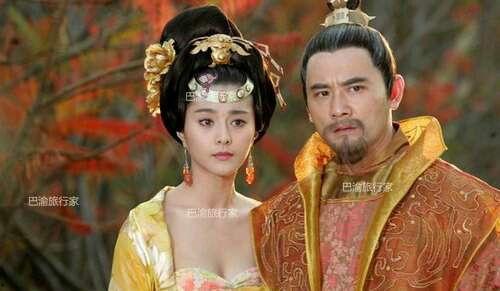 偷吃贵妃吃瓜小视频,宫廷秘闻曝光
