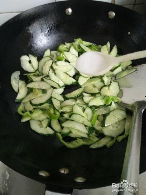大绿瓜怎么做菜吃视频,视频教你轻松烹饪家常菜