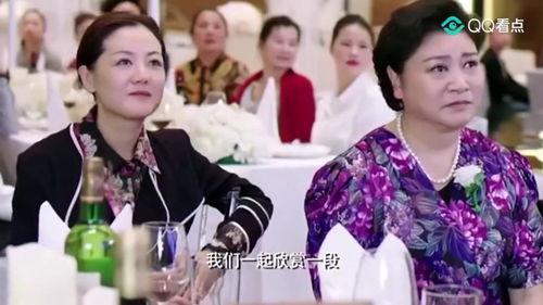 吃瓜看戏看美女视频,看瓜、看戏、赏美女，尽享视觉盛宴